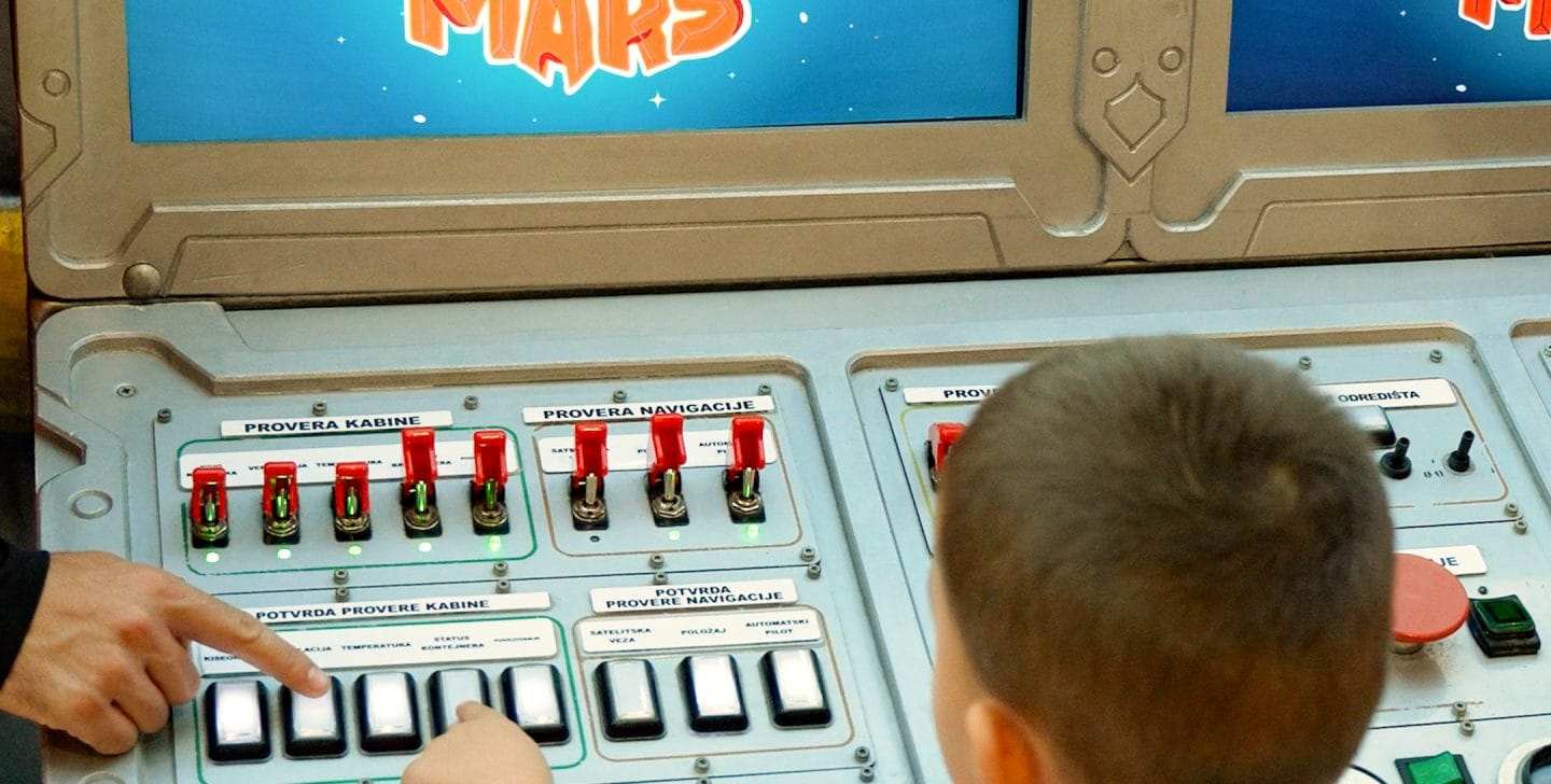 „Prvi klinci na Marsu“ BEO shopping centar
